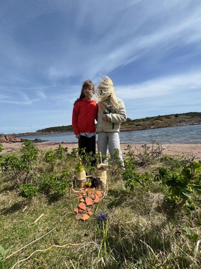 Alvehus i vinden | Fotograf: En mamma.